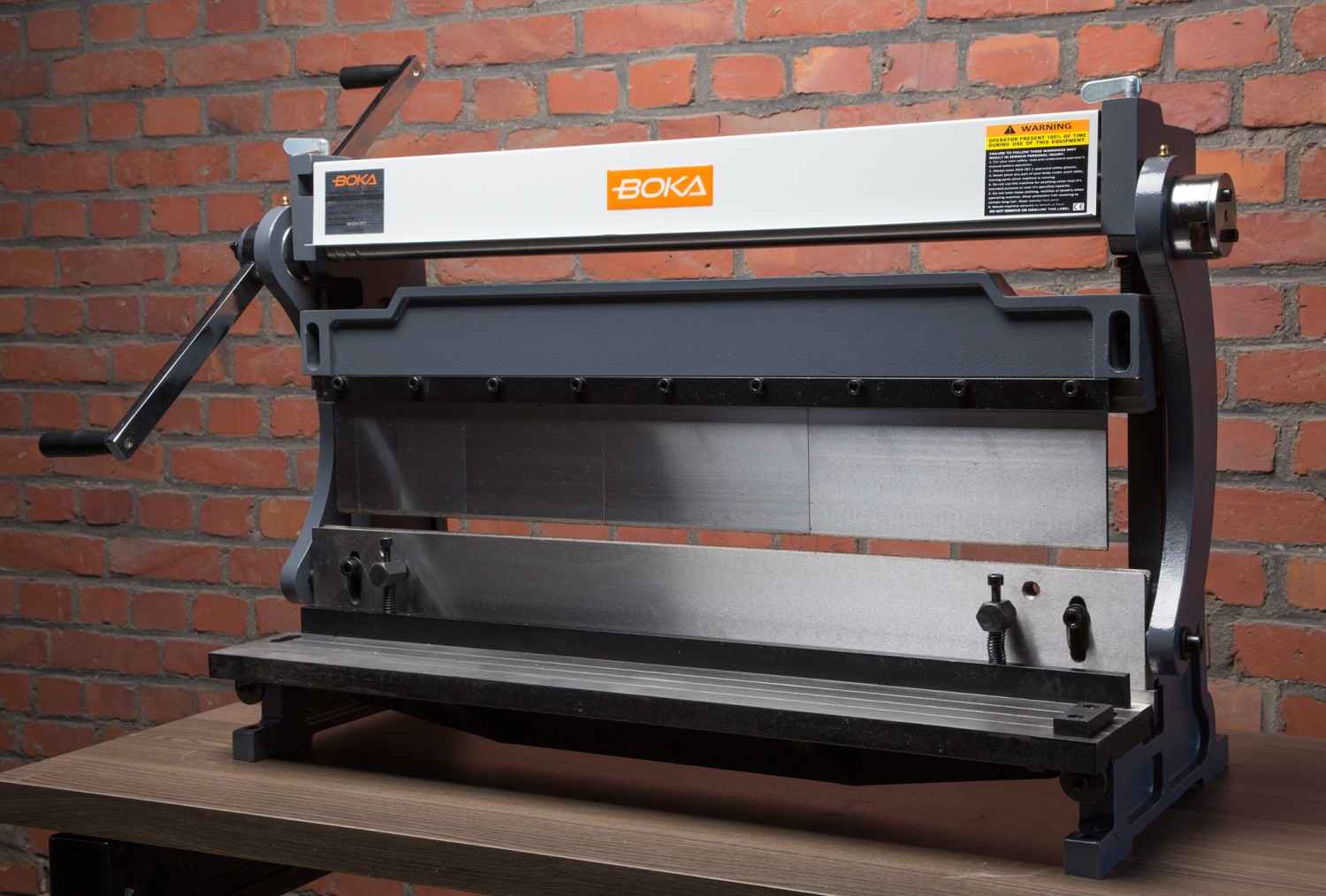 Gewerbliche Werkzeuge Boka Tools Blechbearbeitungsmaschine  3-IN-1/30 im Test, Bild 2