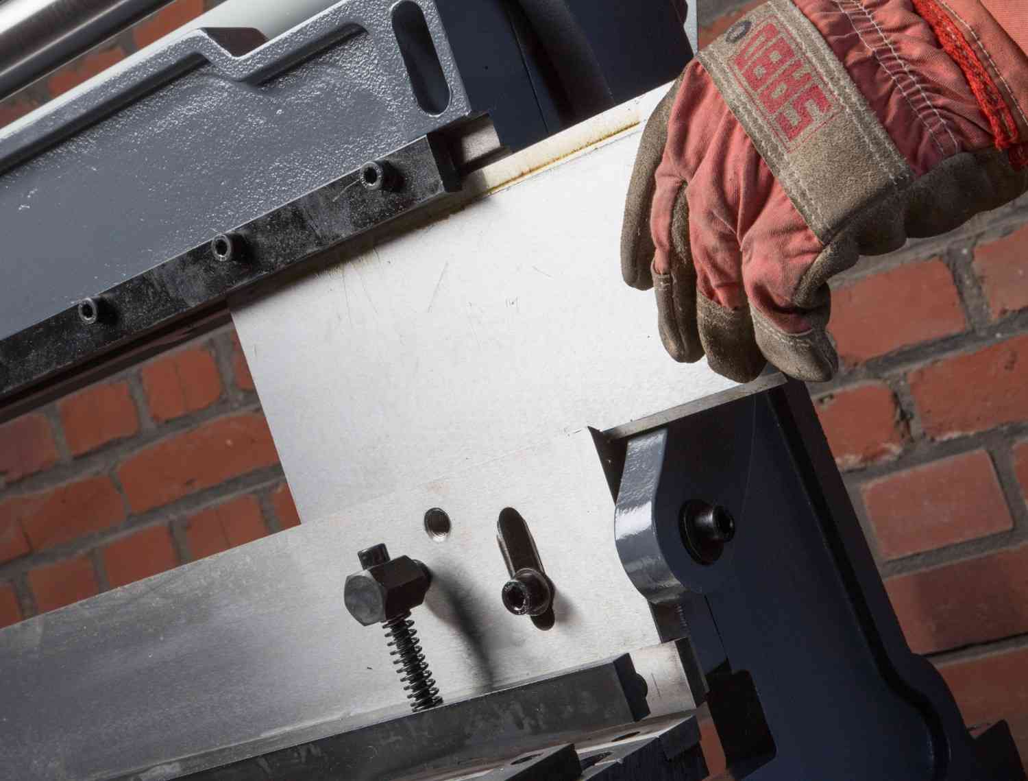 Gewerbliche Werkzeuge Boka Tools Blechbearbeitungsmaschine  3-IN-1/30 im Test, Bild 10