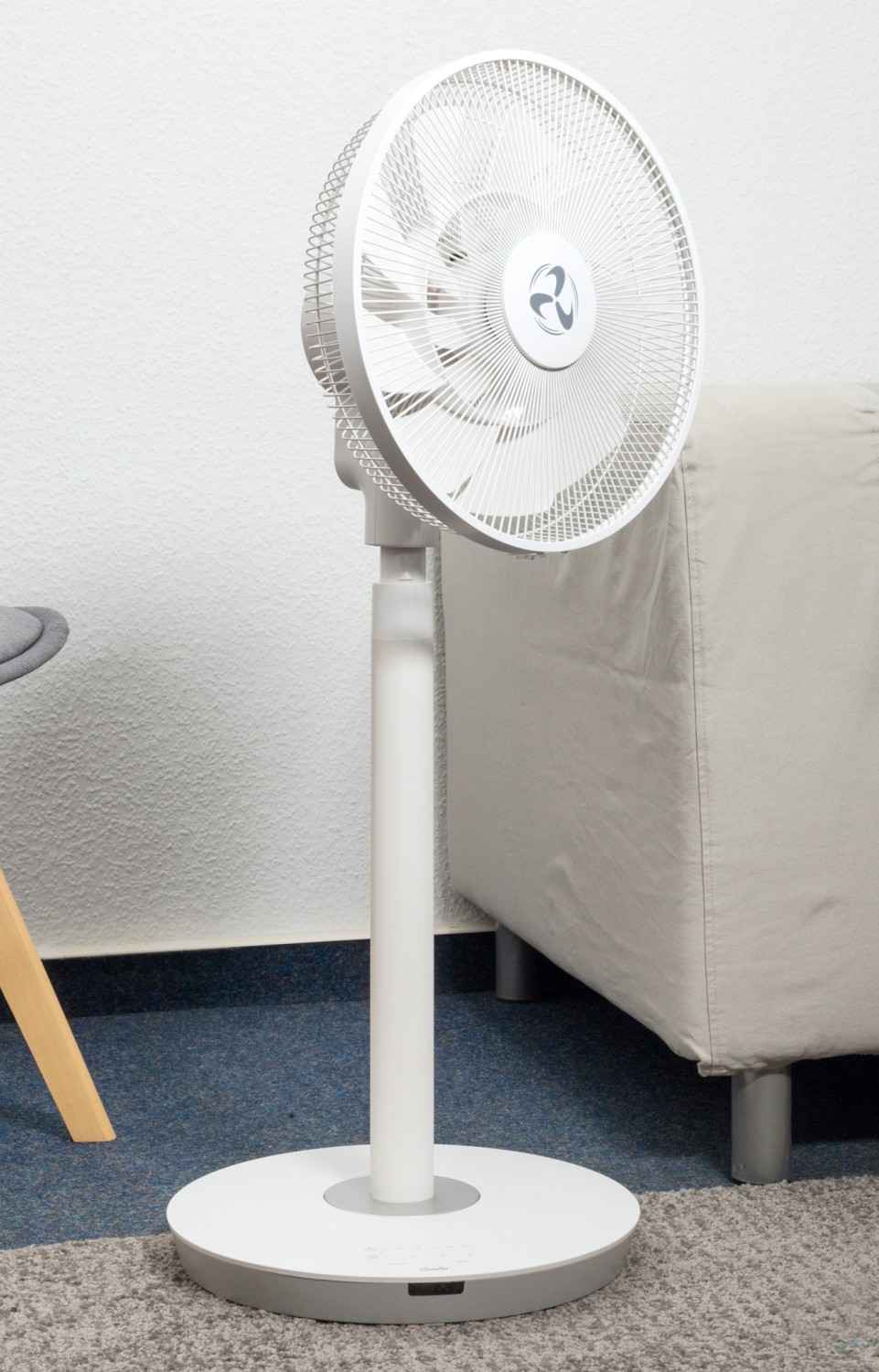 Frischer Wind im Büro: CasaFan Standventilator Airos Eco SV 35, Bild 2 Klimageräte CasaFan Standventilator Airos Eco SV 35 im Test, Bild 2