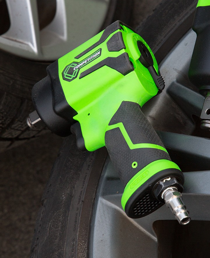 Akku-Schlagschrauber Competition by KS Tools ½“ Mini-Schlagschrauber 512.0030, Competition by KS Tools ½“ Druckluft-Schlagschrauber 512.0020, Competition by KS Tools 3/4“ Druckluft-Schlagschrauber 512.0035 im Test , Bild 2