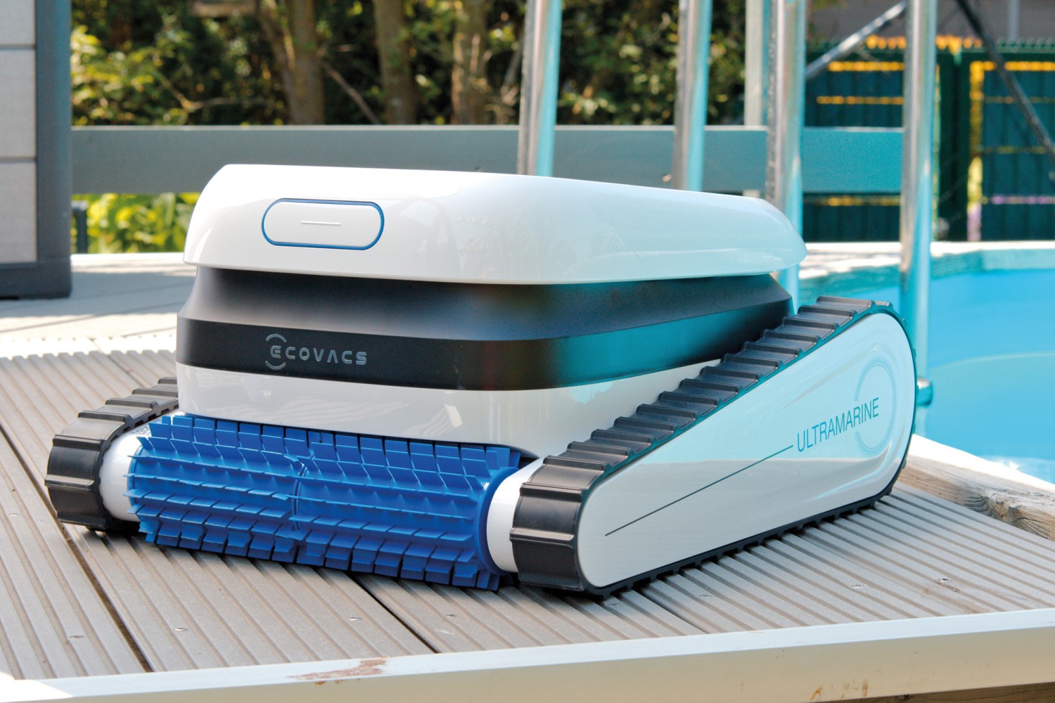 Smarte Poolreinigung zum fairen Preis: Ecovacs Ultramarine P1 Akku-Poolroboter, Bild 10 Pool Roboter Ecovacs Ultramarine P1 Akku-Poolroboter im Test, Bild 10
