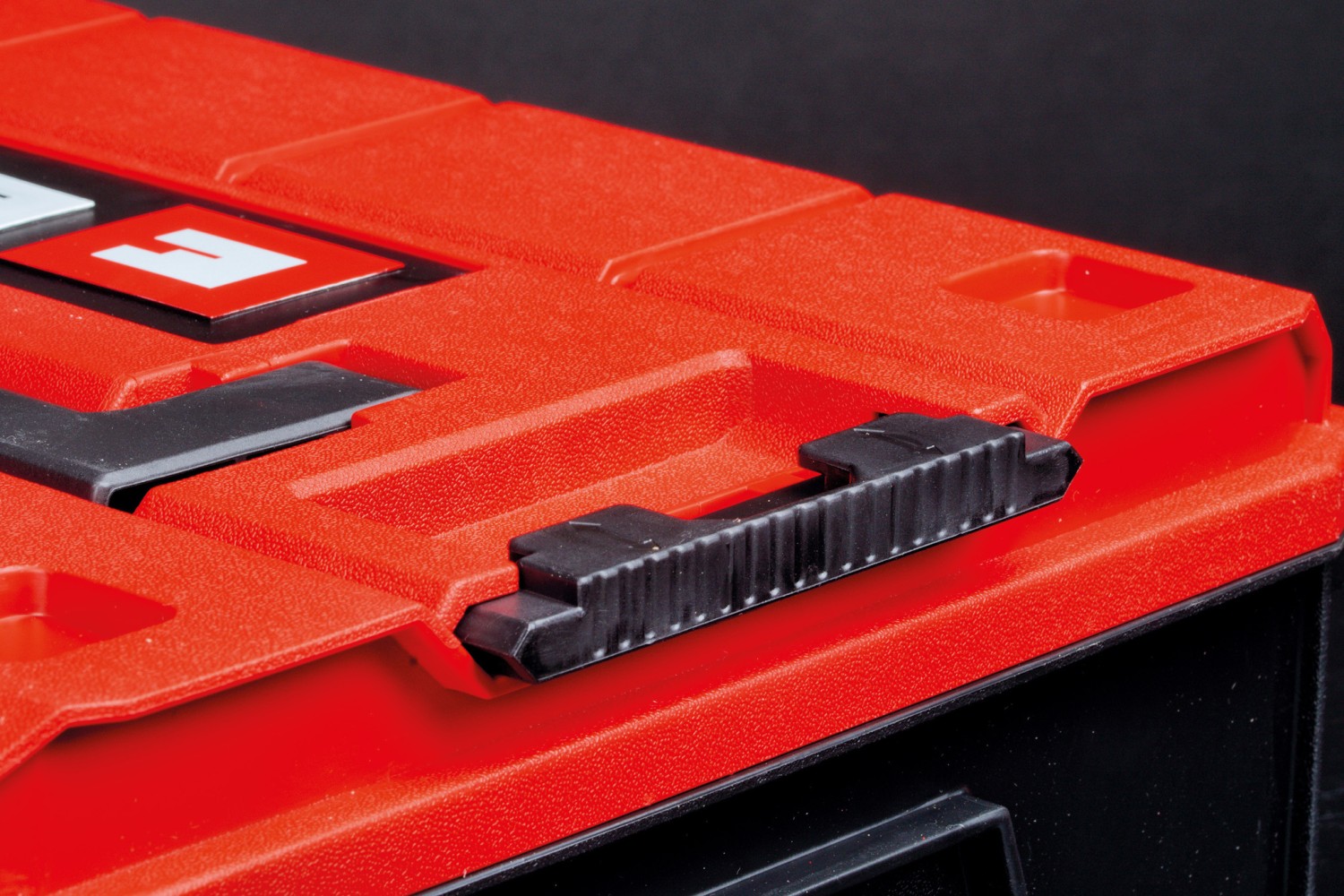 Serientest: Einhell E-Case Werkzeugkoffer Mechanik, Einhell E-Case Inlay 9-tlg. Zangen, Bild 5 Handwerkzeug-Sets Einhell E-Case Werkzeugkoffer Mechanik, Einhell E-Case Inlay 9-tlg. Zangen im Test , Bild 5