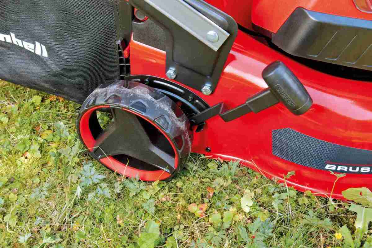 Handrasenmäher-Akku Einhell GC-CM 36/42 Li BL (2 x 4,0 Ah) im Test, Bild 7
