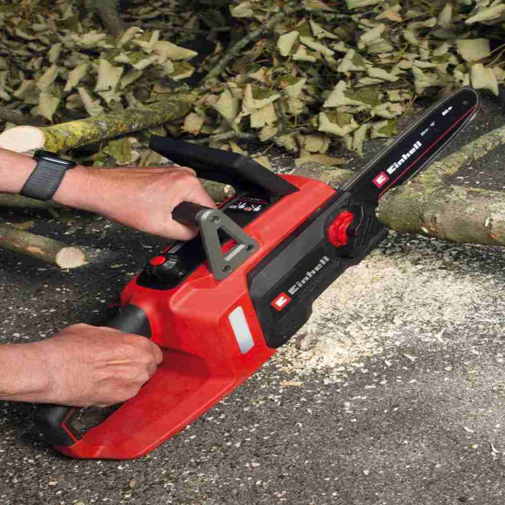 Einhell GE-LC 18/25 Li BL-Solo, Bild 2 Akku-Kettensägen Einhell GE-LC 18/25 Li BL-Solo im Test, Bild 2