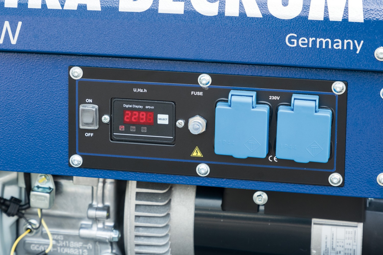 Generatoren Elektra Beckum SEH3000WB im Test, Bild 3