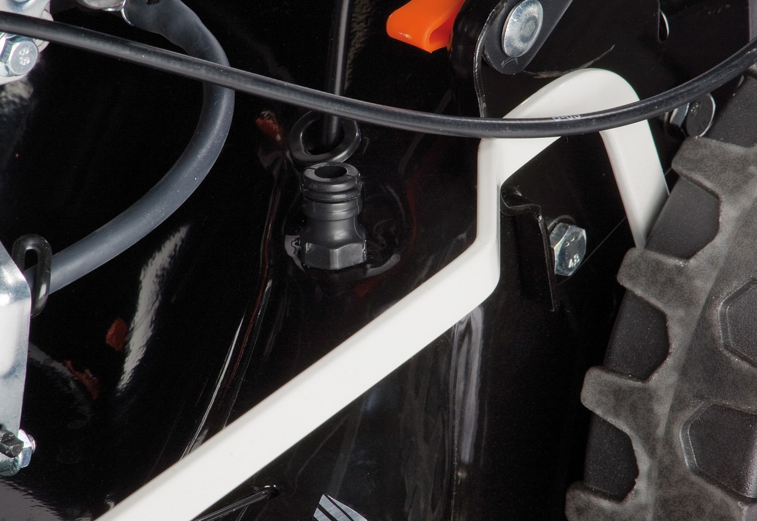 Handrasenmäher-Benzin FUXTEC Benzinrasenmäher FX-RM1855 im Test, Bild 2