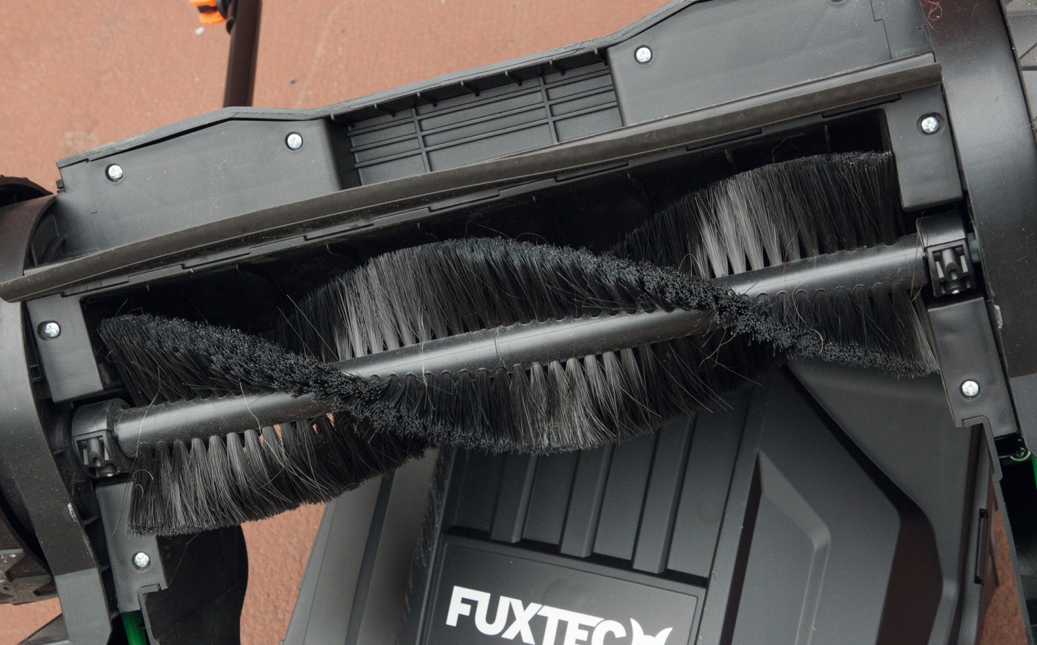 Kehrmaschinen FUXTEC FX-HK65 im Test, Bild 2