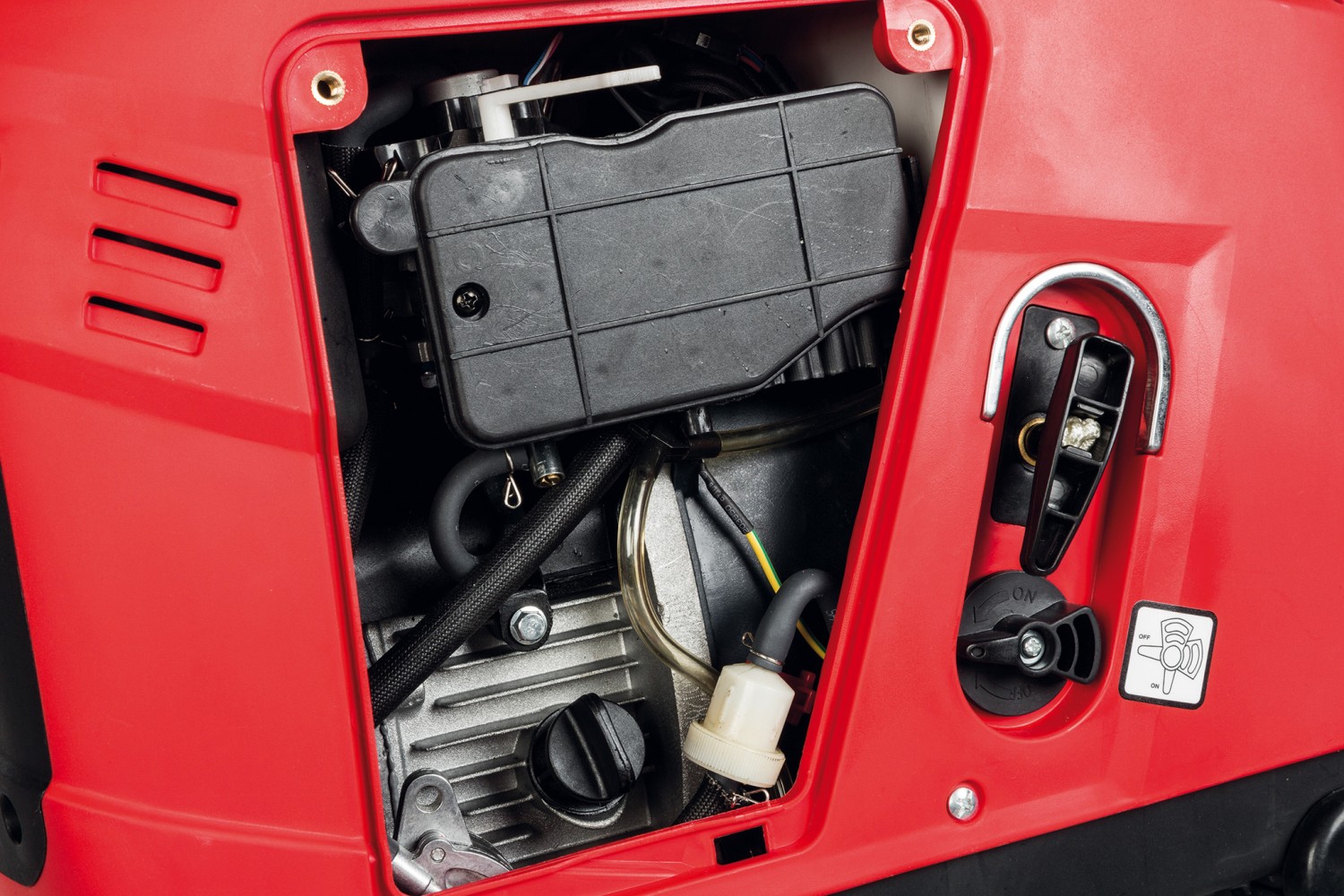Kleingenerator Magira G1200 von Batterium: Magira G1200, Bild 2 Generatoren Magira G1200 im Test, Bild 2