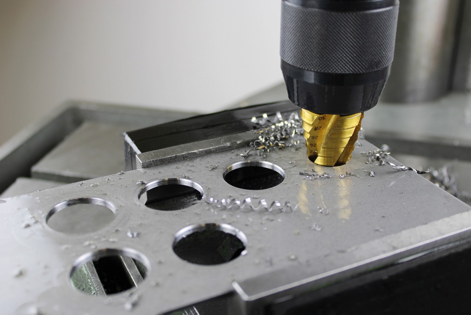 Dreiteiliges Stufenbohrerset von Exact: Advanced Line Stufenbohrer HSS TIN, Bild 3 Gewerbliche Werkzeuge Advanced Line Stufenbohrer HSS TIN im Test, Bild 3