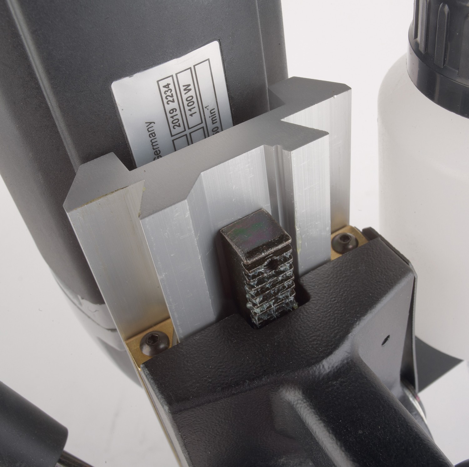 Schnell, sauber sicher: Alfra RB35, Bild 3 Gewerbliche Werkzeuge Alfra RB35 im Test, Bild 3
