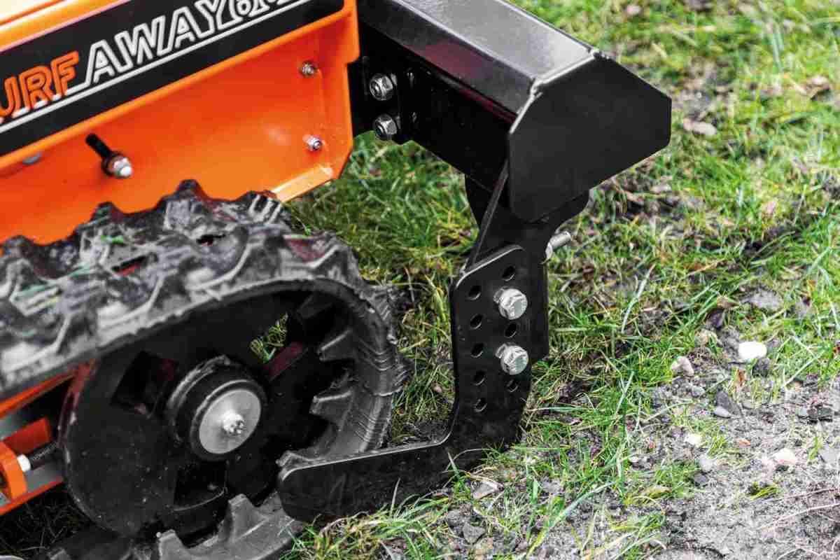 Unter der Grasnarbe: Eliet TurfAway 600, Bild 5 Gewerbliche Werkzeuge Eliet TurfAway 600 im Test, Bild 5