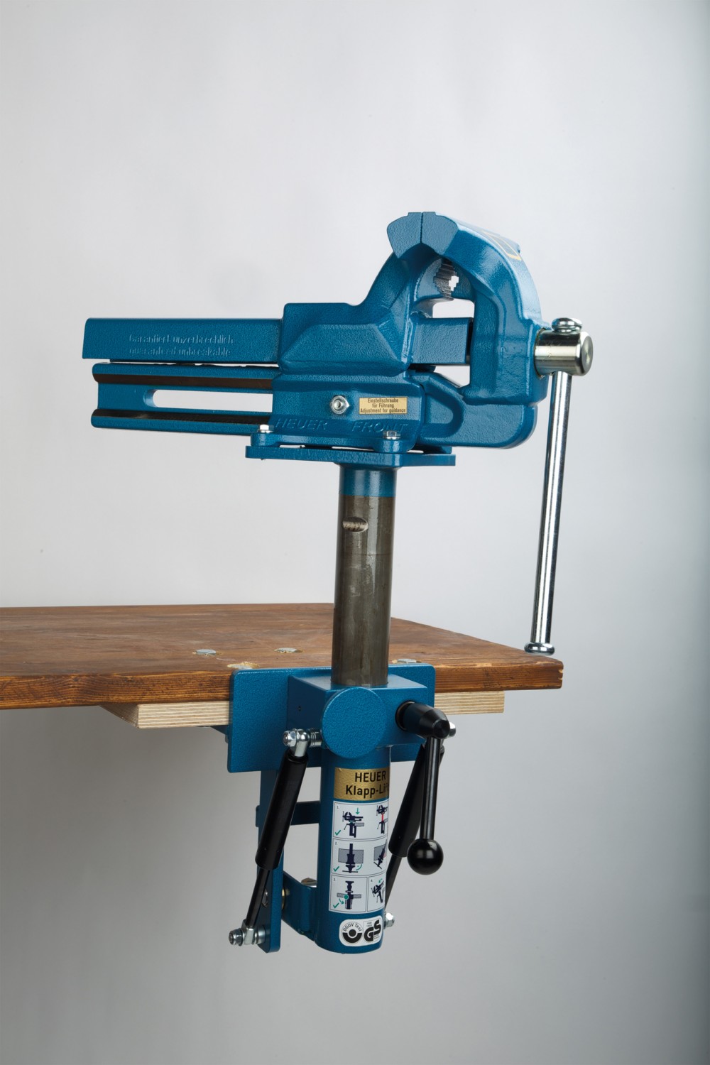 Schraubstock für alle Fälle: Heuer Schraubstock 140 mm, Bild 4 Gewerbliche Werkzeuge Heuer Schraubstock 140 mm im Test, Bild 4