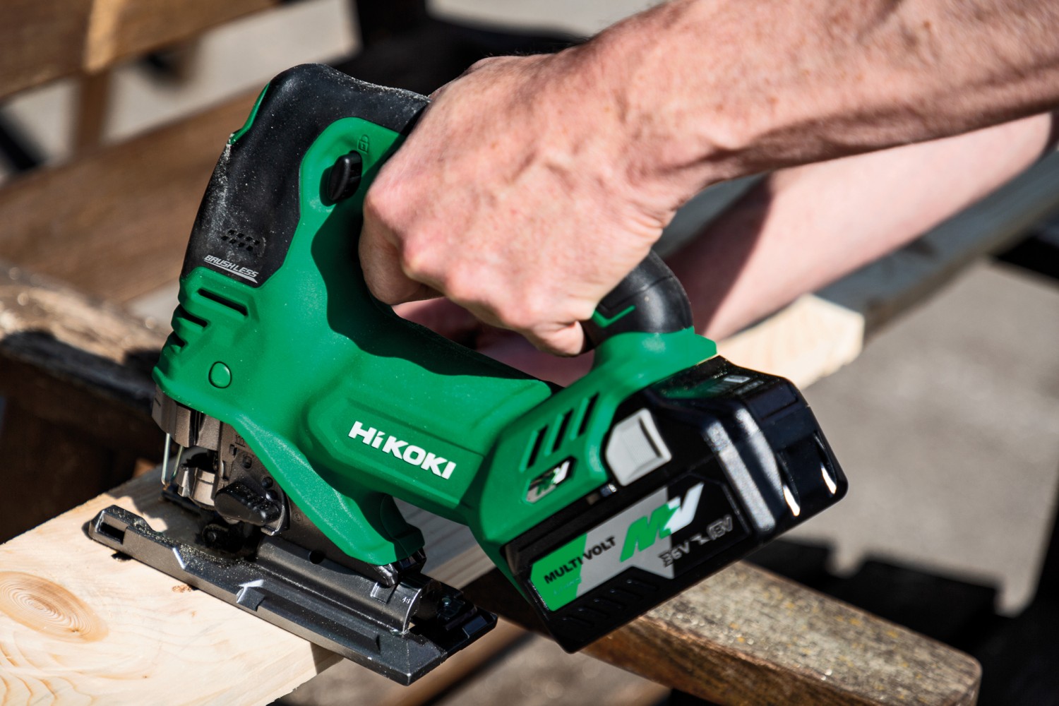 Multivolt sticht!: Hikoki Akku-Stichsäge CJ36DA, Bild 5 Gewerbliche Werkzeuge Hikoki Akku-Stichsäge CJ36DA im Test, Bild 5