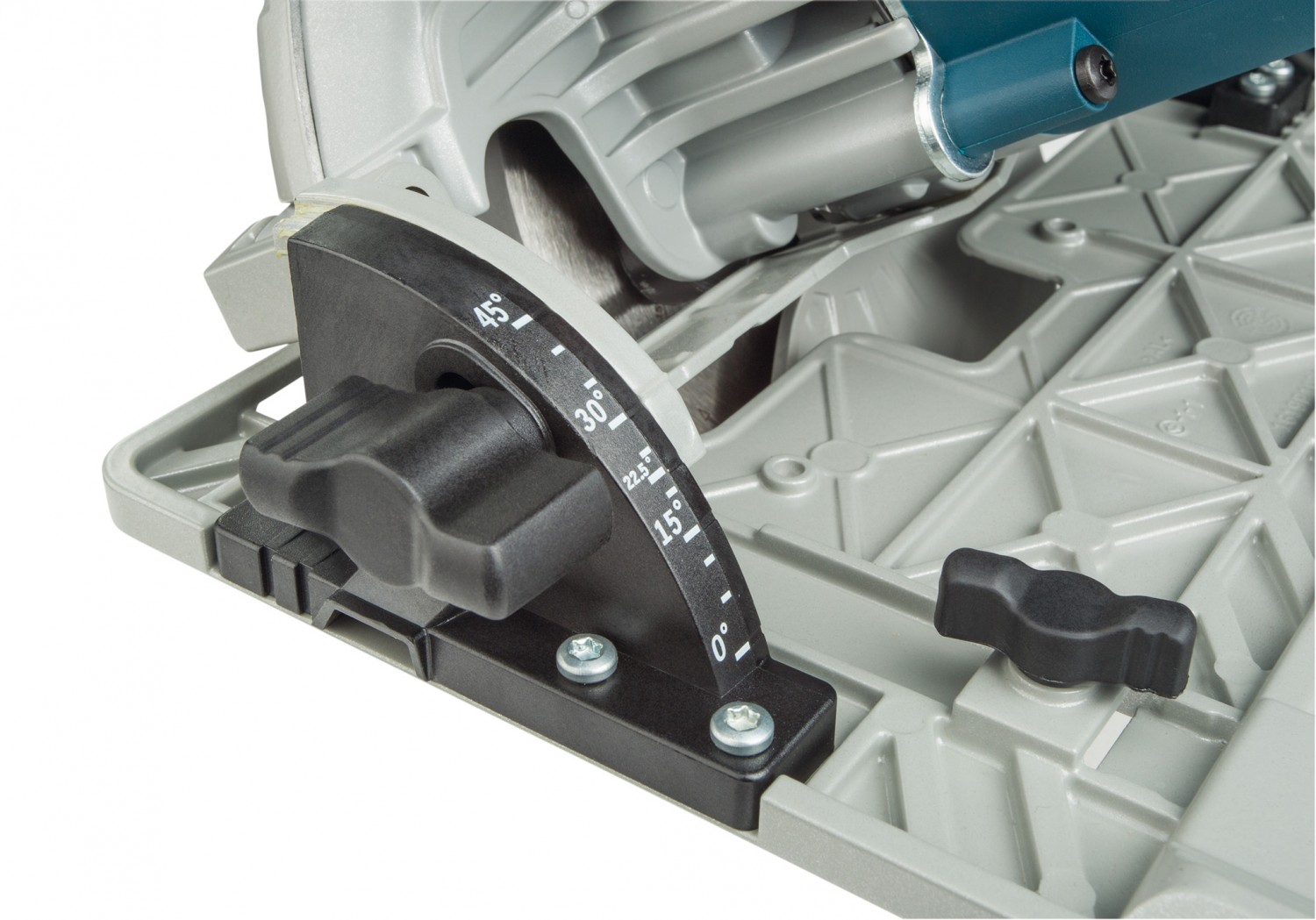 Kompakt und mit Tiefgang: Bosch GKS 55+ GCE Professional, Bild 3 Hand-Kreissägen Netzbetrieb Bosch GKS 55+ GCE Professional im Test, Bild 3