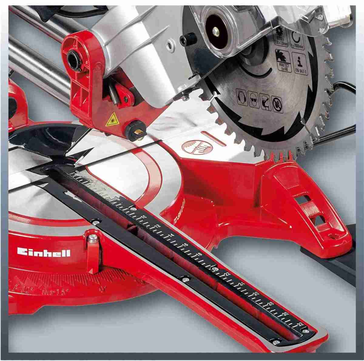 Präzise Schnitte: Einhell TC-SM 2131 Dual, Bild 2 Kapp- und Gehrungssägen Netzbetrieb Einhell TC-SM 2131 Dual im Test, Bild 2