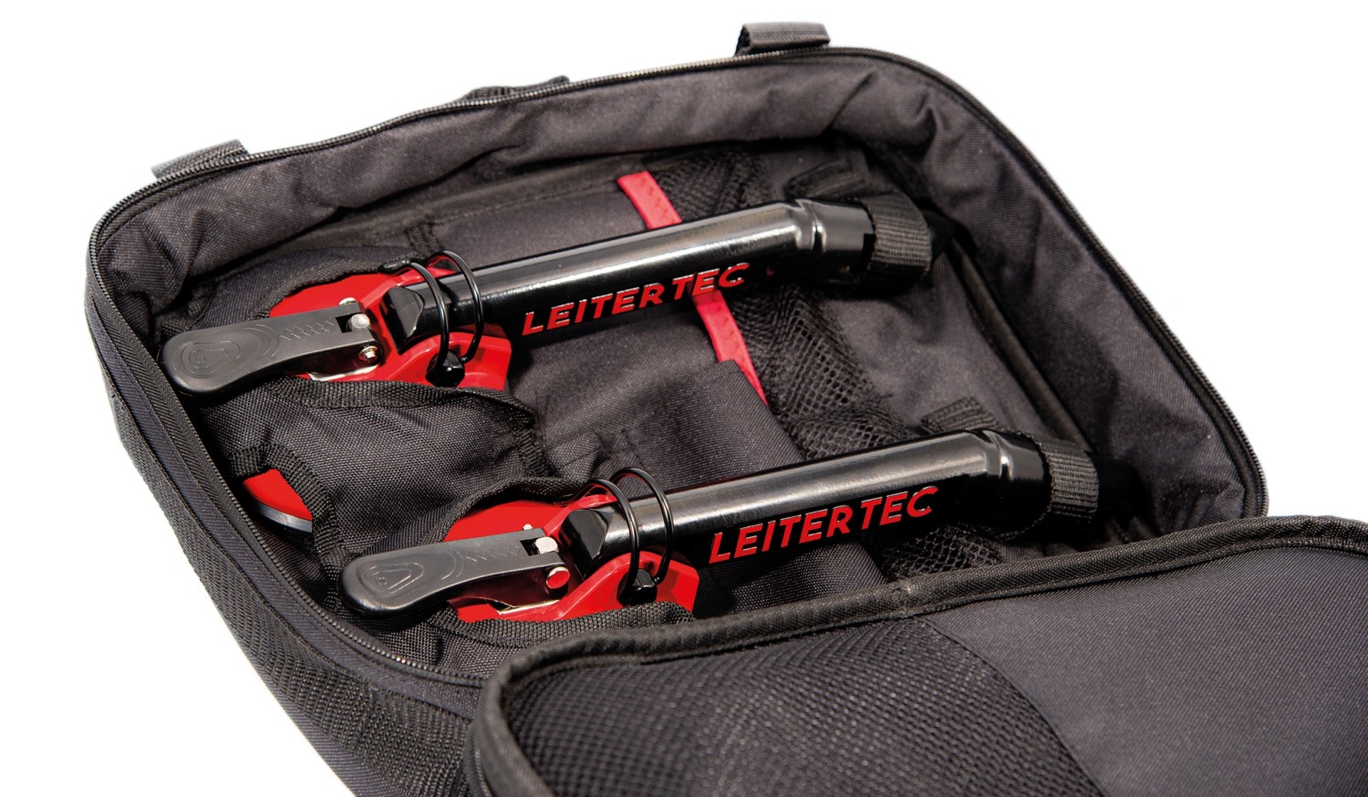 Hoch hinaus und doch kompakt: Leitertec Teleskopleiter-Set, Bild 6 Leitern Leitertec Teleskopleiter-Set im Test, Bild 6