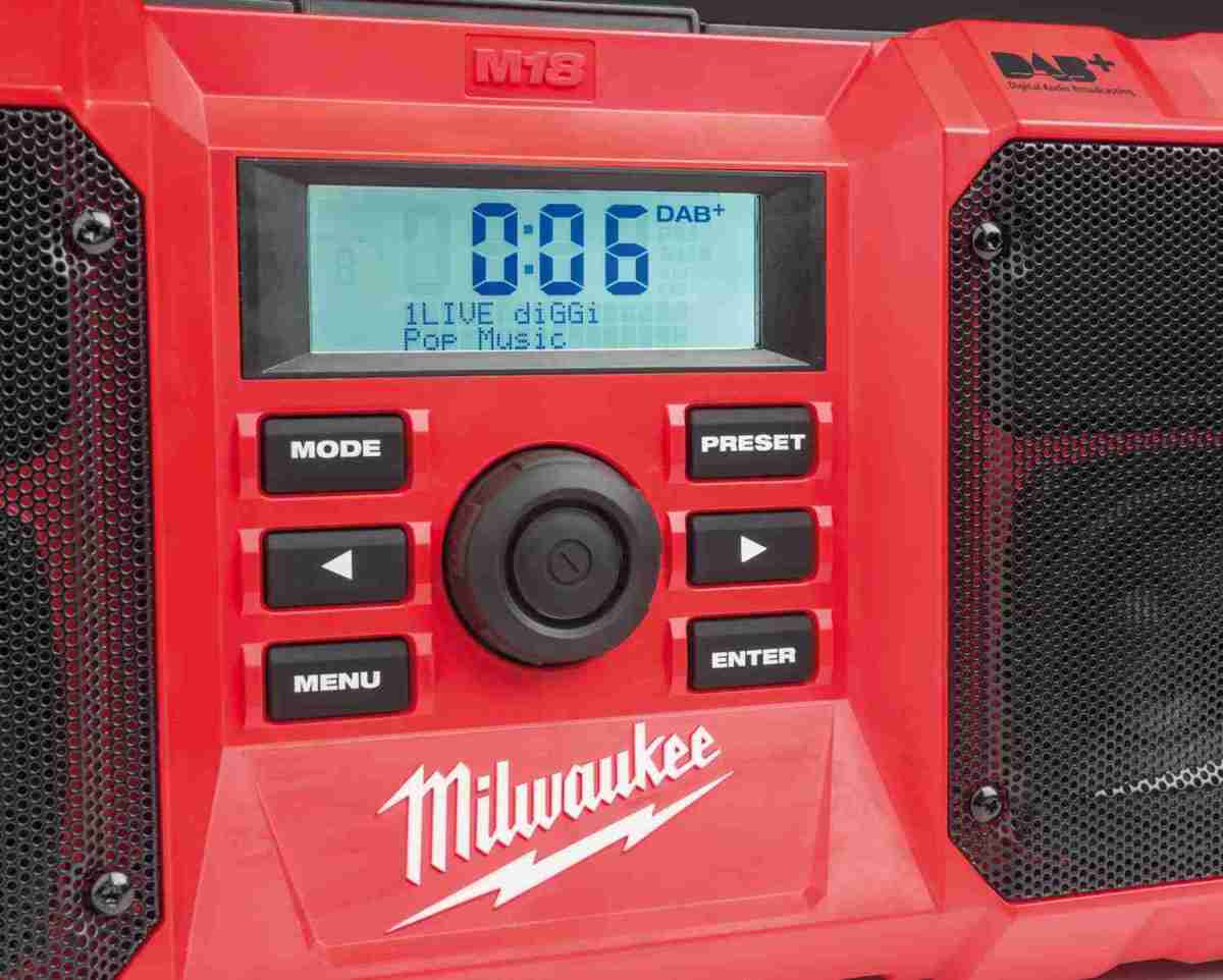 Rund ums Haus Milwaukee Baustellenradio M18 JSRDAB+ im Test, Bild 2