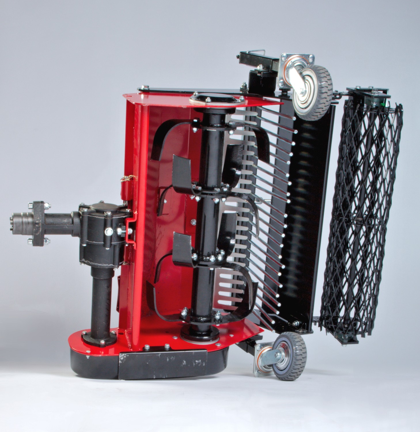 Rund ums Haus Onbest Motorger&auml;tetr&auml;ger MEC700, Onbest Umkehrfr&auml;se SBT60, Onbest Schlegelmulcher FM100, Onbest Kreiselegge mit Gitterwalze RH75 im Test , Bild 7