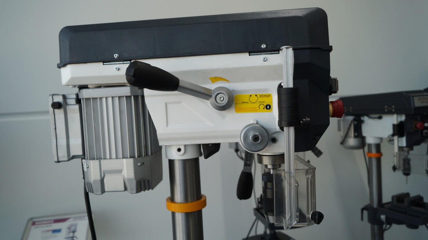 Bohrmaschinen-Stationär Optimum Optidrill DQ 20V im Test, Bild 3