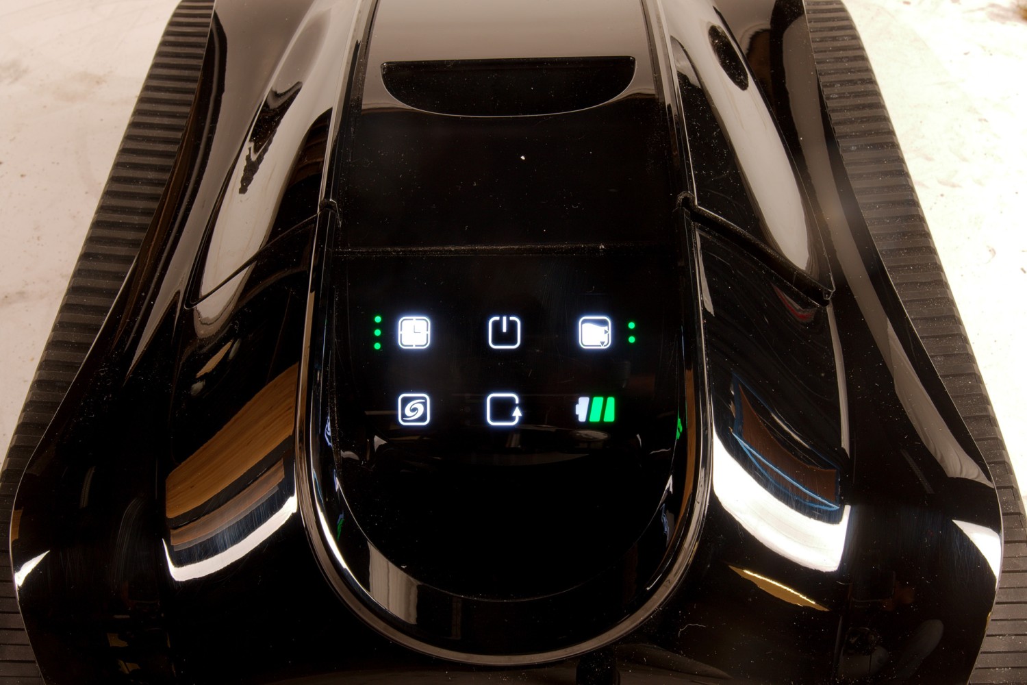 Pool Roboter Pool-Systems Akku-Poolroboter xBot 400 im Test, Bild 6