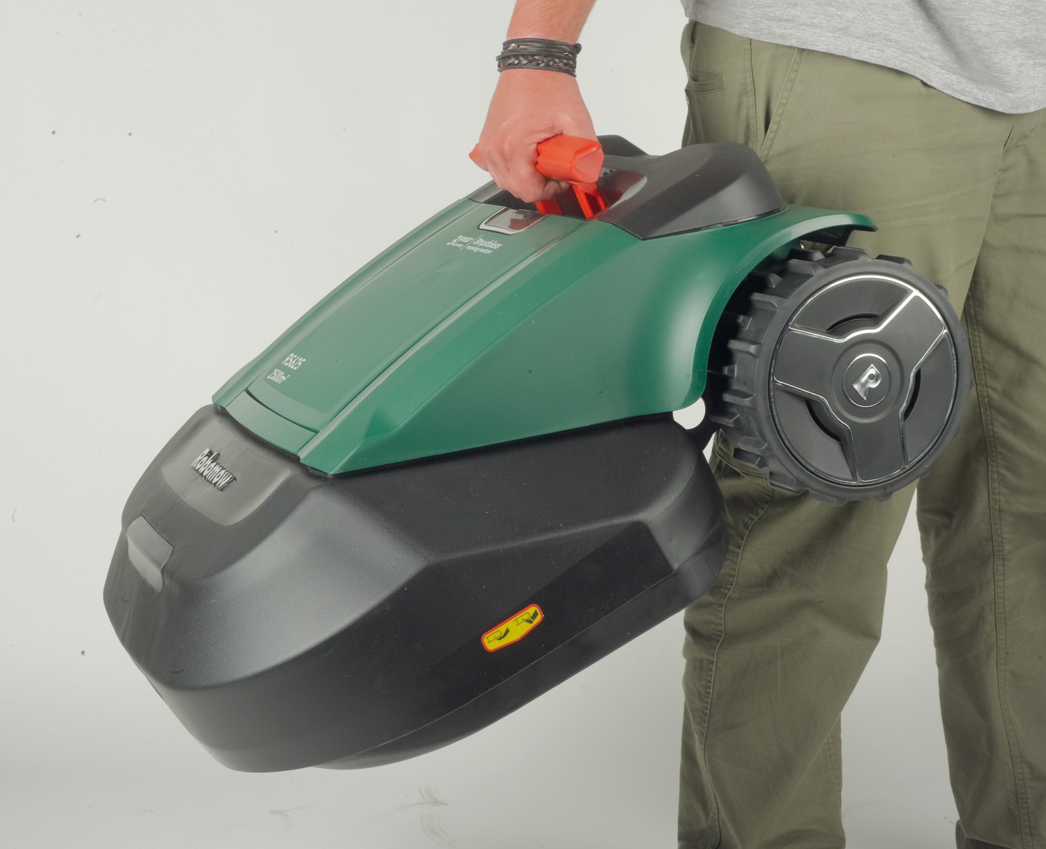 Cyber Garden: Robomow RS625, Bild 4 Roboter-Rasenmäher Robomow RS625 im Test, Bild 4