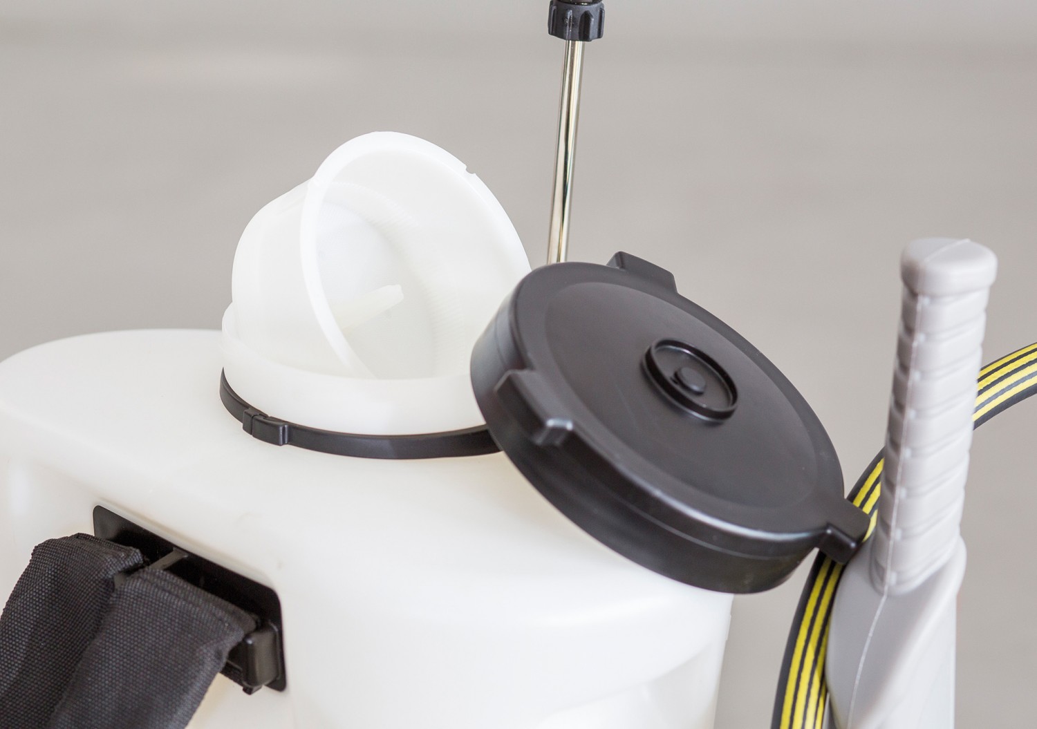 Winterdienst leicht gemacht: Eco Technologies Sole-Sprühgerät, Bild 6 Rund ums Haus Eco Technologies Sole-Sprühgerät im Test, Bild 6