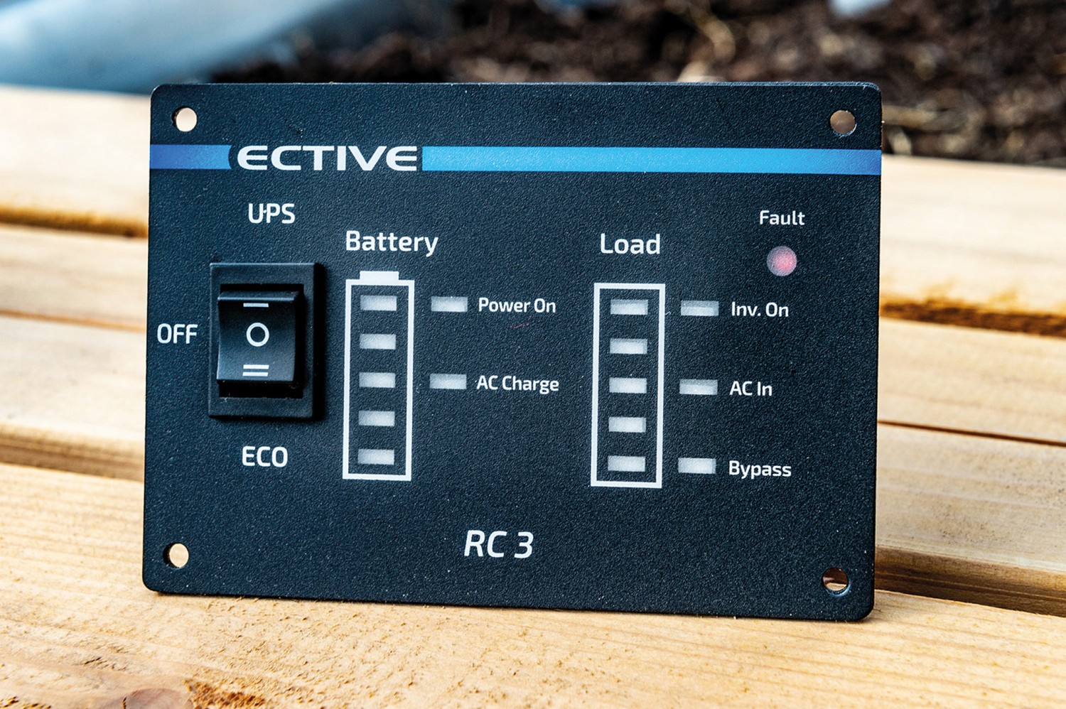Solar-Stromversorgung von Ective: Ective MSP 180 Black / SC 40 App / LC 100 LFP / CSI 10 / RC 3, Bild 2 Rund ums Haus Ective MSP 180 Black / SC 40 App / LC 100 LFP / CSI 10 / RC 3 im Test, Bild 2