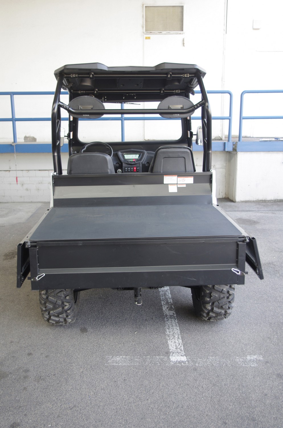 Universelles UTV: Quadix Utility-Terrain-Vehicle (UTV) Trooper 900, Bild 9 Rund ums Haus Quadix Utility-Terrain-Vehicle (UTV) Trooper 900 im Test, Bild 9