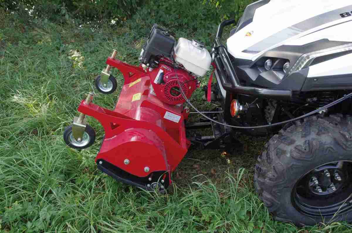 Universelles UTV: Quadix Utility-Terrain-Vehicle (UTV) Trooper 900, Bild 14 Rund ums Haus Quadix Utility-Terrain-Vehicle (UTV) Trooper 900 im Test, Bild 14