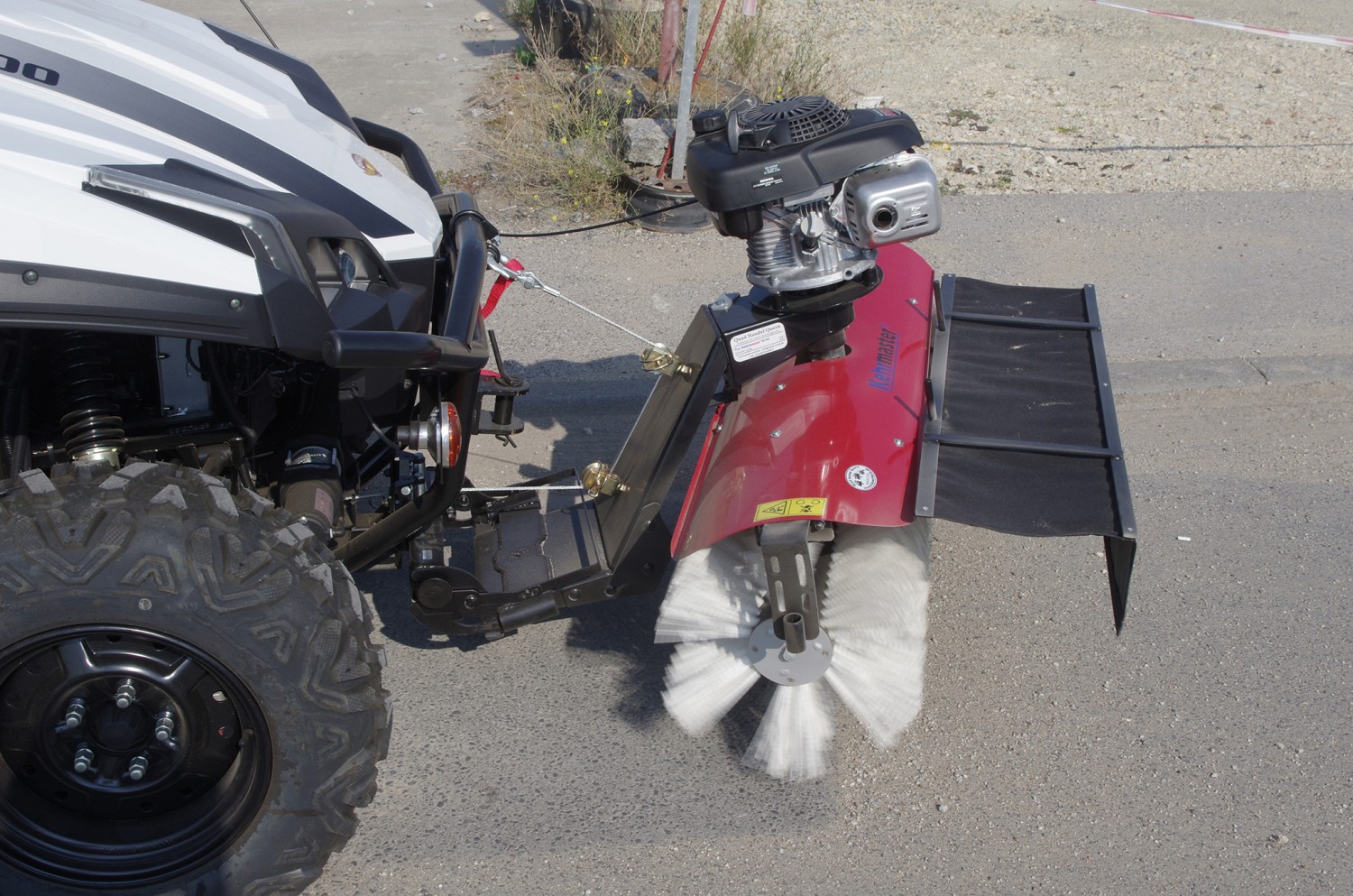 Universelles UTV: Quadix Utility-Terrain-Vehicle (UTV) Trooper 900, Bild 18 Rund ums Haus Quadix Utility-Terrain-Vehicle (UTV) Trooper 900 im Test, Bild 18