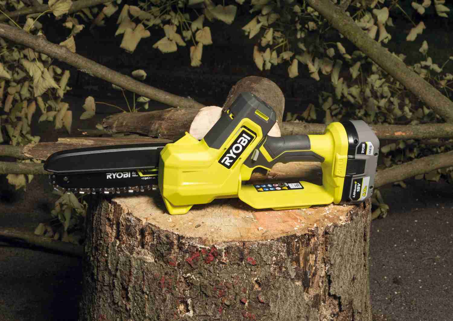 Akku-Kettensägen Ryobi RY18 PS15A im Test, Bild 7
