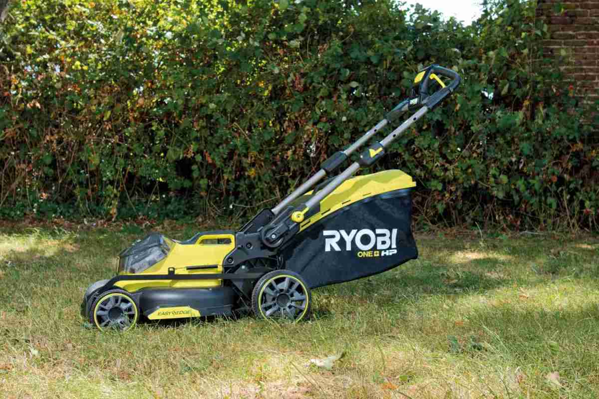 Handrasenmäher-Akku Ryobi RY18LMX40B im Test, Bild 19