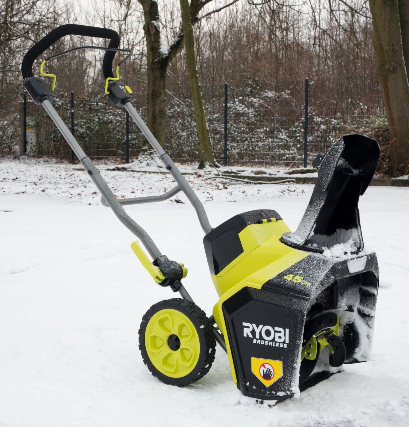 Smartphone Ryobi RY18ST25A, Ryobi RY18STX45A im Test , Bild 2