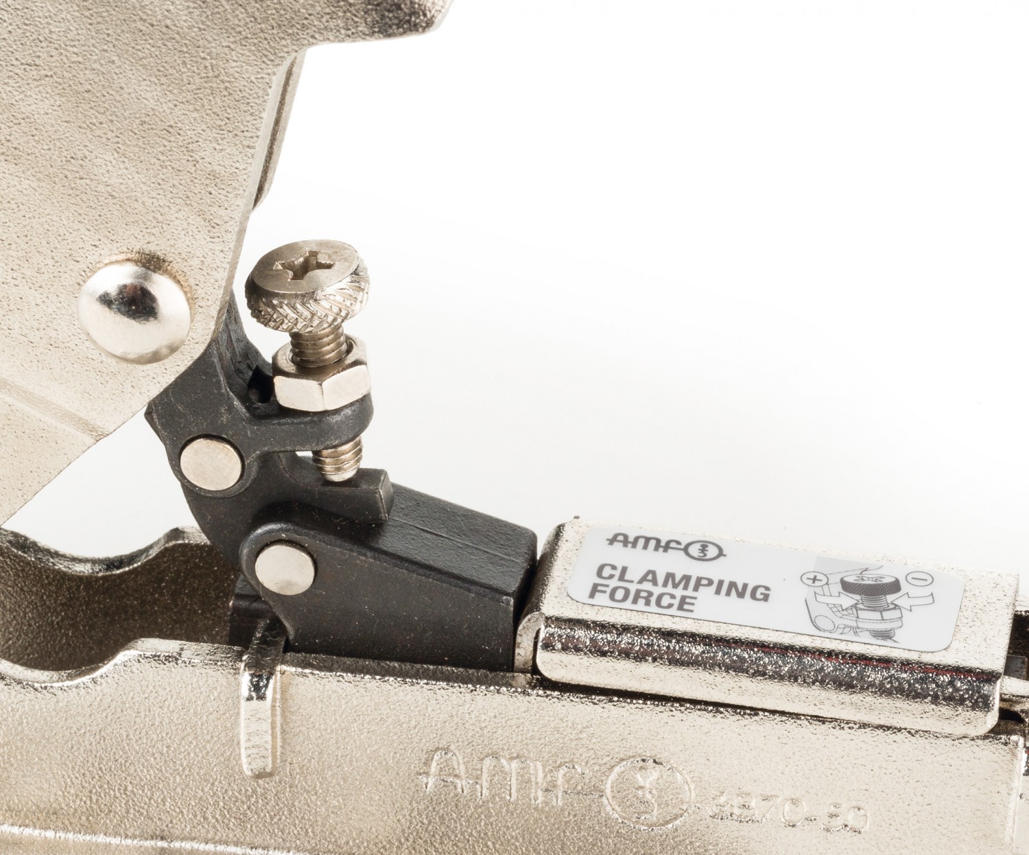 Perfekter Halt: AMF Waagrechtspanner 6870 variabel, Bild 6 Sonstige Handwerkzeuge AMF Waagrechtspanner 6870 variabel im Test, Bild 6