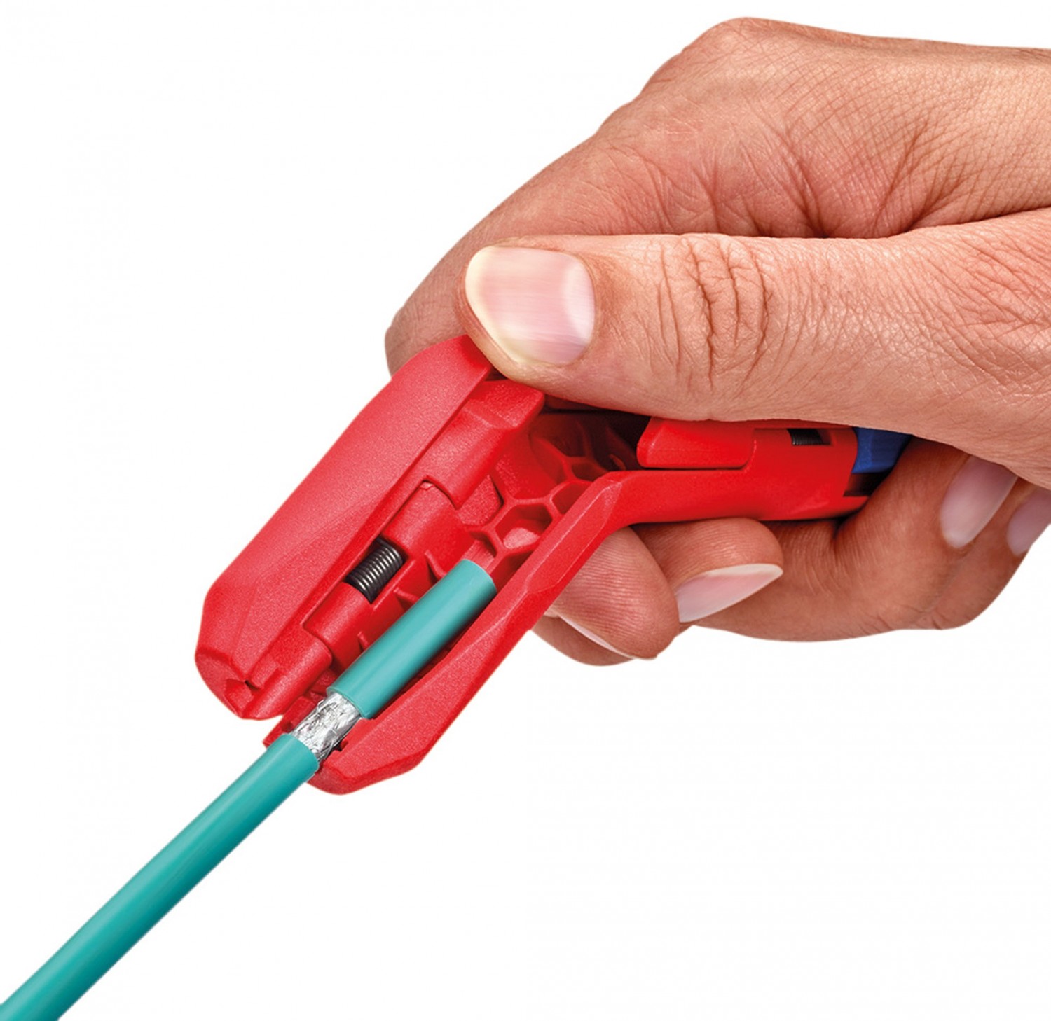 Entmantelt und blank gezogen: Knipex ErgoStrip_16 95 01 SB, Bild 6 Sonstige Handwerkzeuge Knipex ErgoStrip_16 95 01 SB im Test, Bild 6