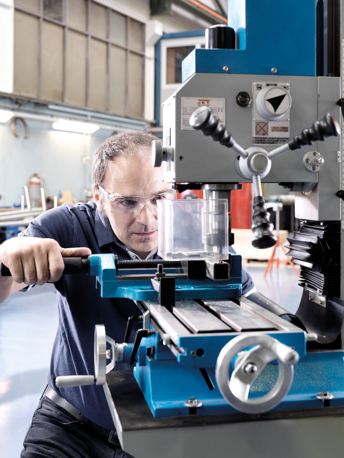 Beste Führung: Promac Bohr-/Fräsmaschine PBM-1839BDV, Bild 4 Stationäre Maschinen Promac Bohr-/Fräsmaschine PBM-1839BDV im Test, Bild 4