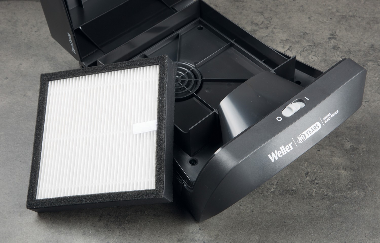Serientest: Weller Lötstation WE 1010, Weller Lötrauchabsaugung Zero Smog Shield, Bild 7 Smartphone Weller Lötstation WE 1010, Weller Lötrauchabsaugung Zero Smog Shield im Test , Bild 7
