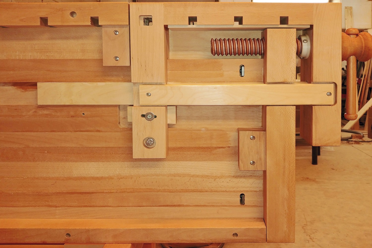 Hobelbank SB119 mit Schrank SM05 von Sjöbergs: Sjöbergs SB11 + SM05, Bild 2 Werkbänke Sjöbergs SB11 + SM05 im Test, Bild 2
