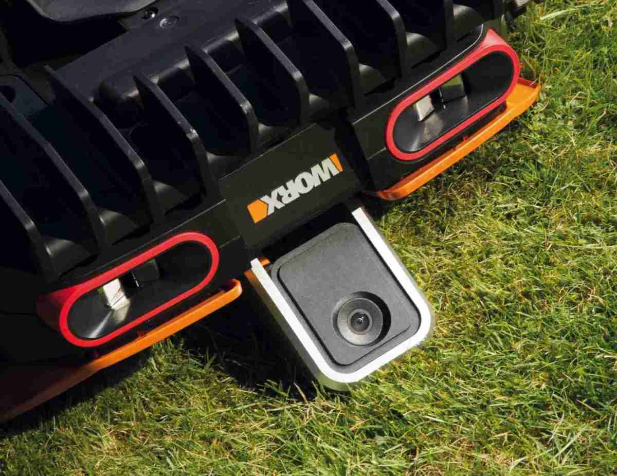 Große Technik für den kleinen Rasen: Worx Landriod WR202E, Bild 4 Roboter-Rasenmäher Worx Landriod WR202E im Test, Bild 4