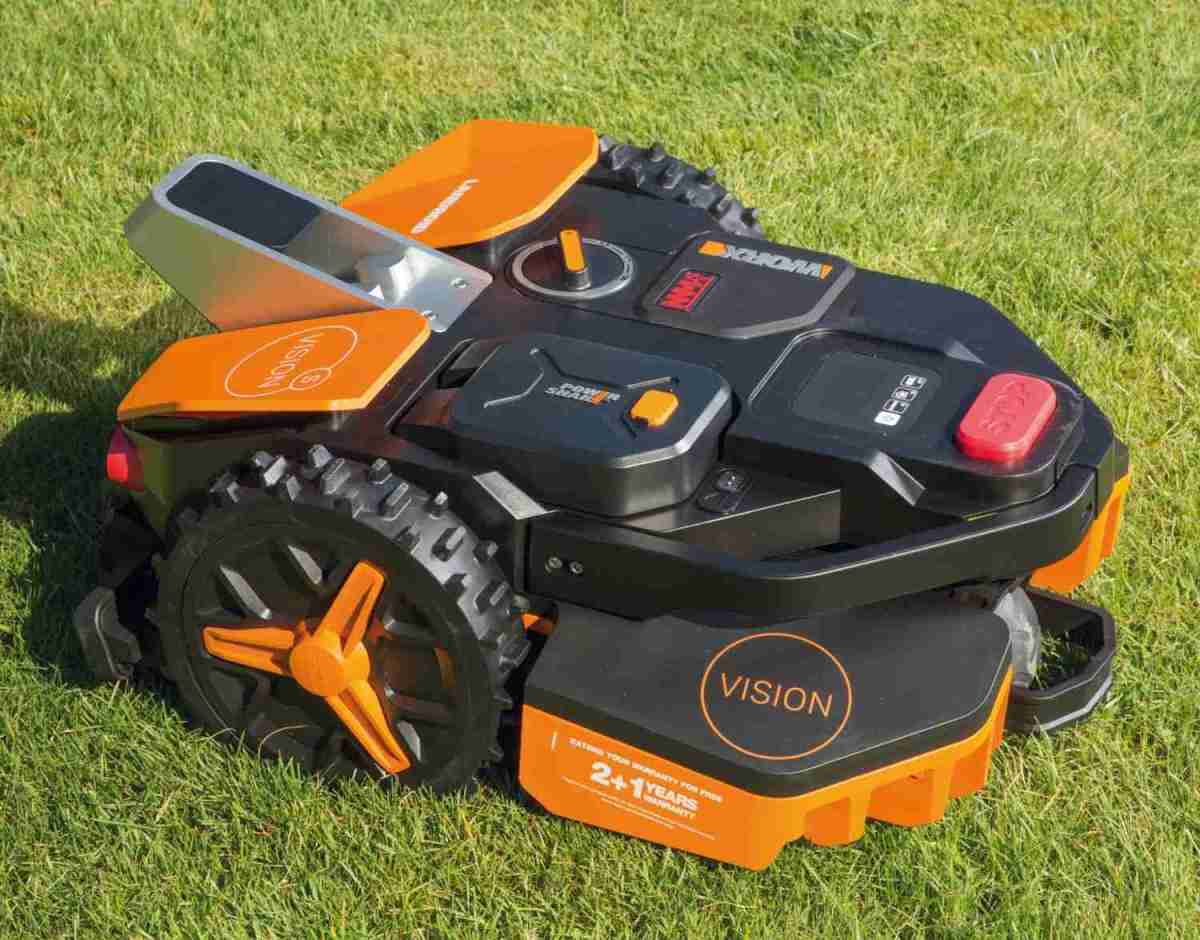Große Technik für den kleinen Rasen: Worx Landriod WR202E, Bild 7 Roboter-Rasenmäher Worx Landriod WR202E im Test, Bild 7