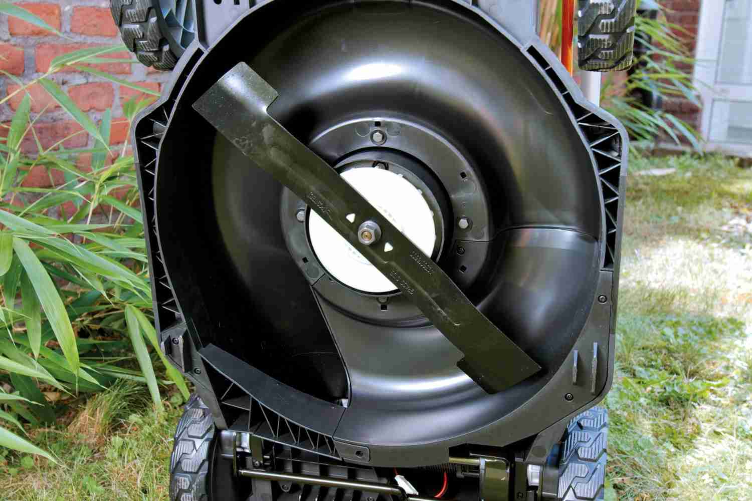 Handrasenmäher-Akku Worx WG479E.X im Test, Bild 25
