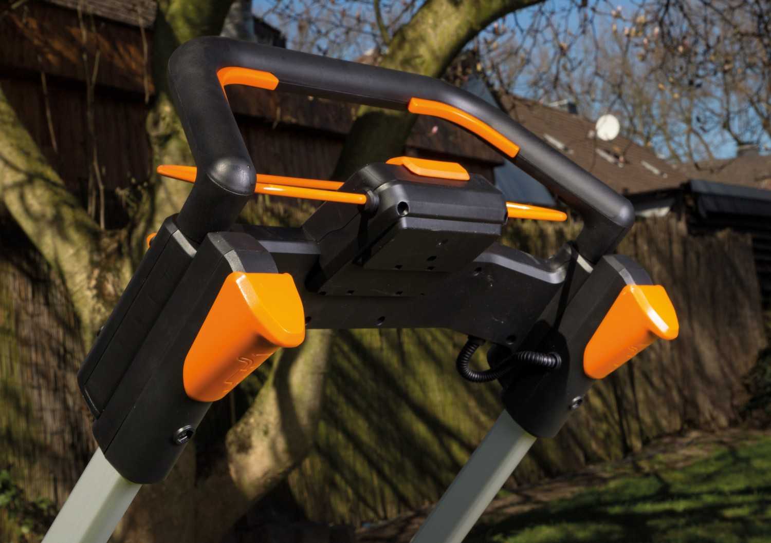 Handrasenmäher-Akku Worx WG760E im Test, Bild 3