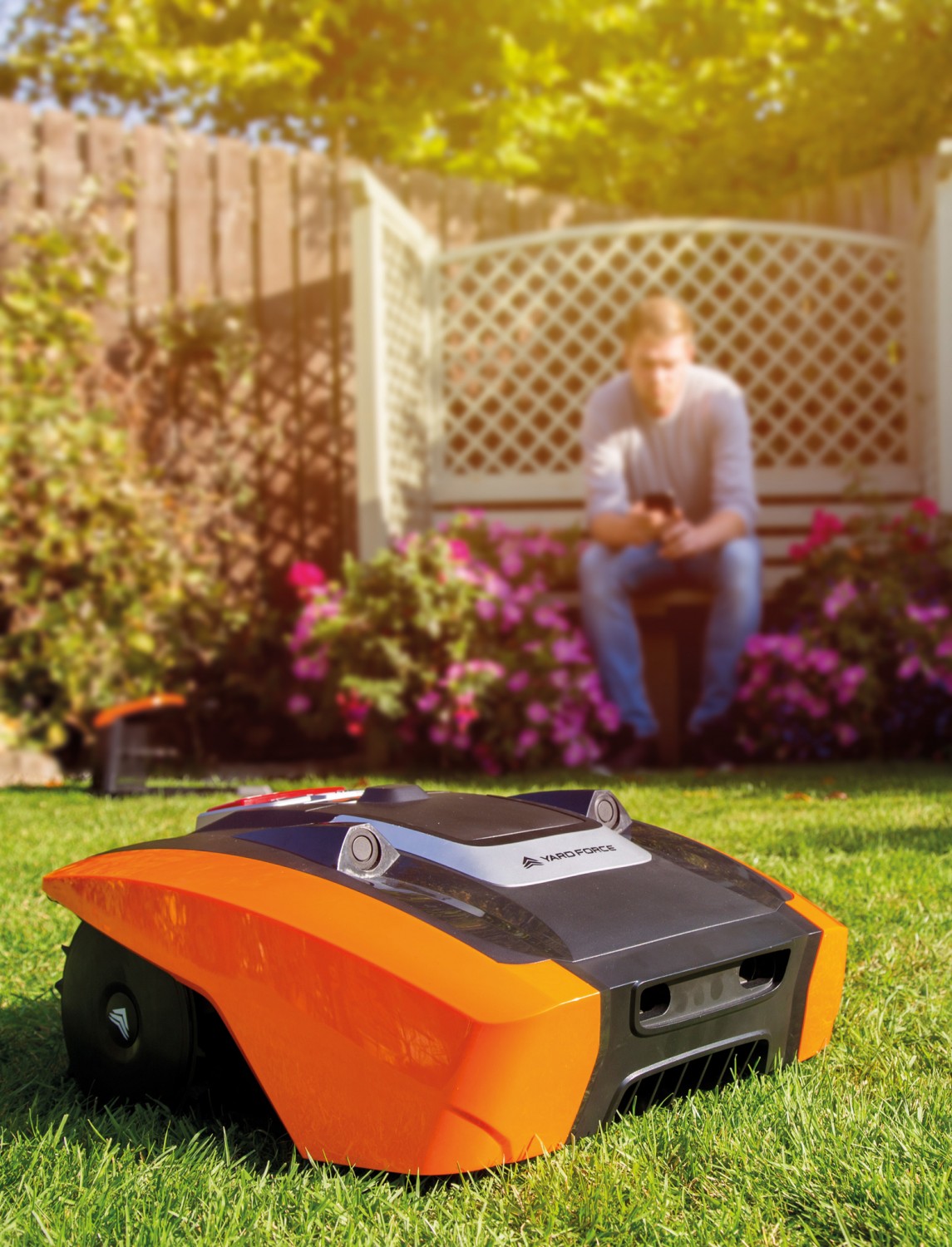 Test RoboterRasenmäher Yardforce Amiro 400i sehr gut
