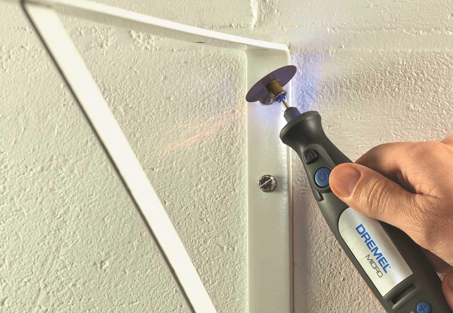 Hightech im Kleinformat: Dremel Micro, Bild 8 Sonstige Elektrowerkzeuge Akku Dremel Micro im Test, Bild 8