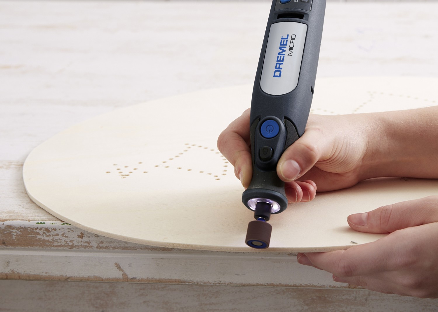 Hightech im Kleinformat: Dremel Micro, Bild 14 Sonstige Elektrowerkzeuge Akku Dremel Micro im Test, Bild 14