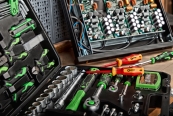 Competition by KS Tools<br>Universal-Werkzeugkoffer 512.0107