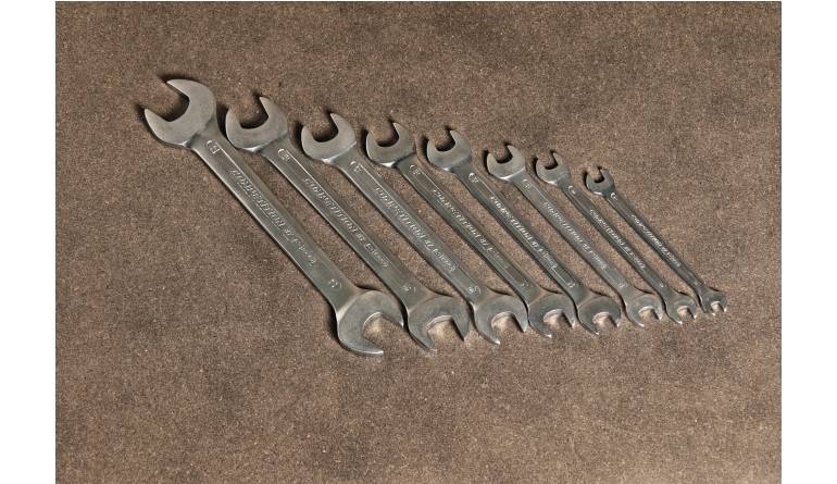 Serientest: Competition by KS Tools Doppel-Maulschlüssel-Set 512.0208, Competition by KS Tools Doppel-Ringschlüssel-Set gekröpft 512.0218, Bild 1 Handwerkzeug-Sets Competition by KS Tools Doppel-Maulschlüssel-Set 512.0208, Competition by KS Tools Doppel-Ringschlüssel-Set gekröpft 512.0218 im Test , Bild 1