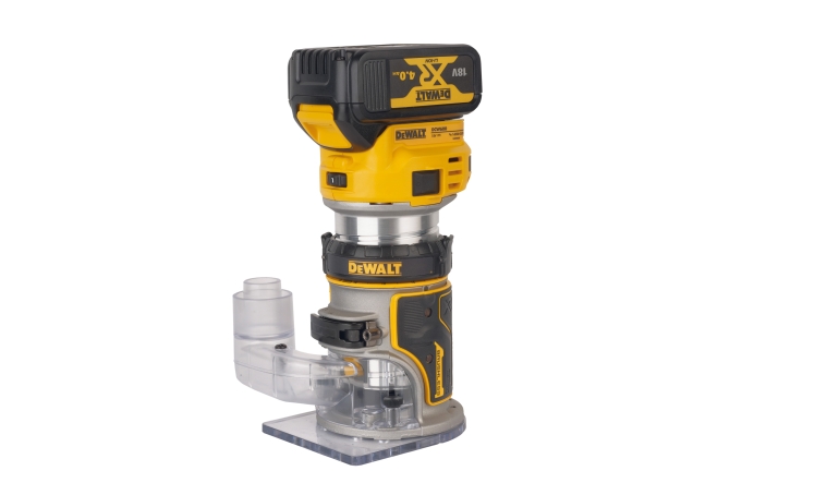 Akku-Kantenfräse DeWalt DCW604NT im Test, Bild 1