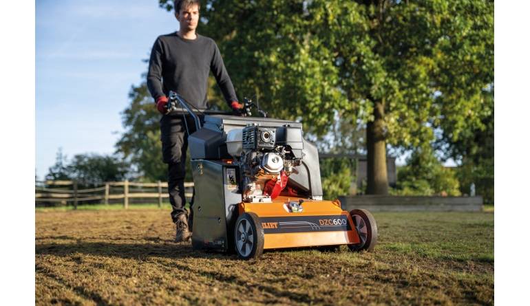 Gewerbliche Werkzeuge Eliet Nachsaatmaschine DZC 600 im Test, Bild 1