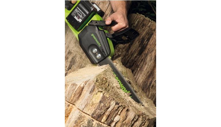 Kraftvolle Akku-Kettensäge: Greenworks Akku-Kettensäge GD24X2CS36 inkl. 2 Akkus und Ladegerät, Bild 1 Akku-Kettensägen Greenworks Akku-Kettensäge GD24X2CS36 inkl. 2 Akkus und Ladegerät im Test, Bild 1